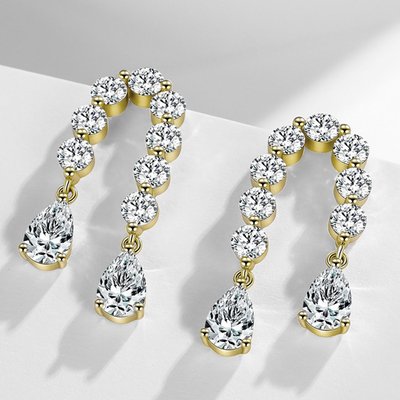 Luminous Grandeur Teardrop Earrings - Gold